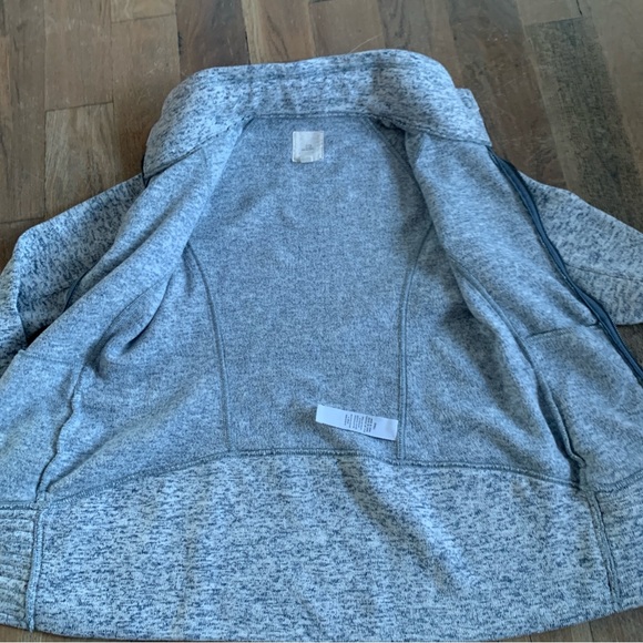 THREAD & SUPPLY sweatshirt pullover white blue Size
Small - Picture 12 of 15